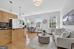 2707 Adams Mill Rd NW, Washington, DC 20009 - Photo 3