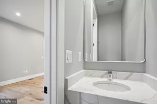 3901 New Hampshire Ave NW, Washington, DC 20011 - Photo 29
