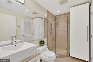1010 Massachusetts Ave NW, Washington, DC 20001 - Photo 13