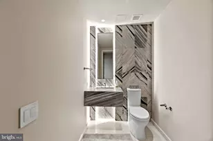 601 Wharf St SW, Washington, DC 20024 - Photo 17