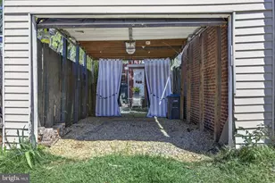 1317 Potomac Ave SE, Washington, DC 20003 - Photo 19