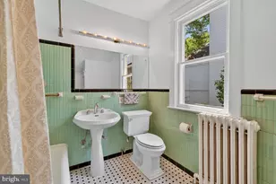 4425 P St NW, Washington, DC 20007 - Photo 17