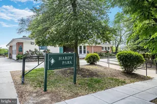4425 P St NW, Washington, DC 20007 - Photo 29