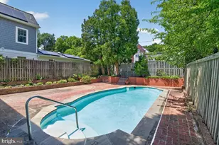 4425 P St NW, Washington, DC 20007 - Photo 25