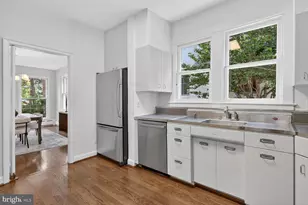 4425 P St NW, Washington, DC 20007 - Photo 11