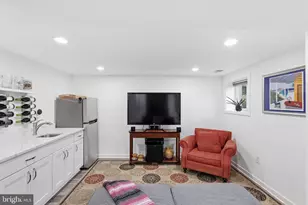 445 Kenyon St NW, Washington, DC 20010 - Photo 27