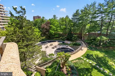 4200 Massachusetts Avenue NW #402, Washington, DC 20016 - Photo 5