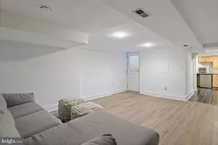 55 S St NW, Washington, DC 20001 - Photo 31