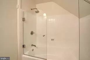 2824 Ellicott St NW, Washington, DC 20008 - Photo 43