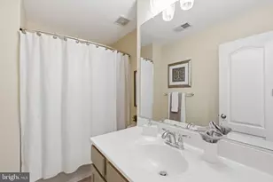 627 Ava Cir NE, Washington, DC 20017 - Photo 31