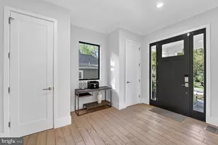 5310 Dorsett Pl NW, Washington, DC 20016 - Photo 3
