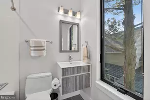5310 Dorsett Pl NW, Washington, DC 20016 - Photo 33