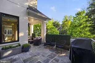 5310 Dorsett Pl NW, Washington, DC 20016 - Photo 21