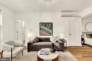 1910 Kalorama Rd NW, Washington, DC 20009 - Photo 3