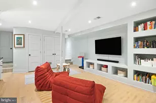 2325 20th St NW, Washington, DC 20009 - Photo 21