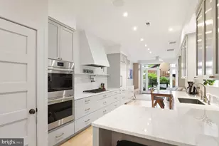 2325 20th St NW, Washington, DC 20009 - Photo 7