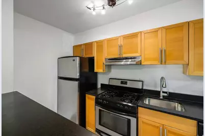 1801 Clydesdale Place NW #525, Washington, DC 20009 - Photo 7