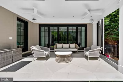 4432 Chestnut Lane NW, Washington, DC 20007 - Photo 9