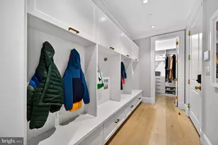 4432 Chestnut Ln NW, Washington, DC 20007 - Photo 17