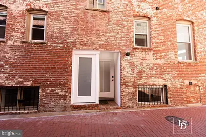 631 Constitution Avenue NE, Washington, DC 20002 - Photo 5