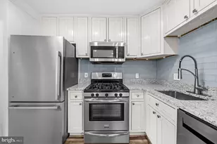 4630 Hanna Pl SE, Washington, DC 20019 - Photo 15