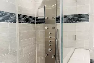 1117 Harvard St NW, Washington, DC 20009 - Photo 35