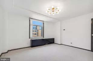 2401 H St NW, Washington, DC 20037 - Photo 11
