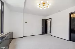 2401 H St NW, Washington, DC 20037 - Photo 13