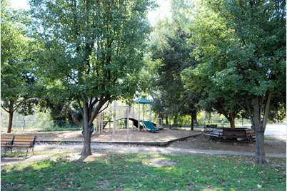 2500 Q Street NW #529, Washington, DC 20007 - Photo 57