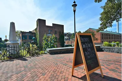 2500 Q Street NW #529, Washington, DC 20007 - Photo 39
