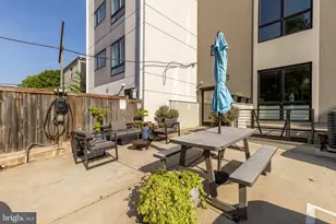 1337 K St SE, Washington, DC 20003 - Photo 27