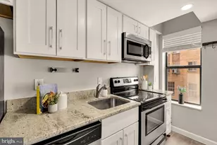 1750 Harvard St NW, Washington, DC 20009 - Photo 13