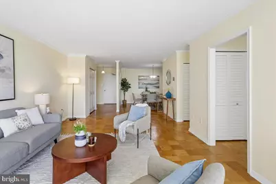 3001 Veazey Terrace NW #1307, Washington, DC 20008 - Photo 3