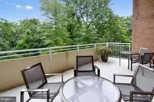 3001 Veazey Terrace NW, Washington, DC 20008 - Photo 17