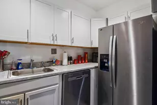 1340 Vermont Ave NW, Washington, DC 20005 - Photo 7