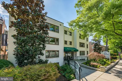 4840 Macarthur Boulevard NW #402, Washington, DC 20007 - Photo 1
