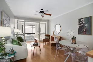 1 Scott Cir NW, Washington, DC 20036 - Photo 3