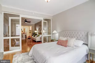 1 Scott Cir NW, Washington, DC 20036 - Photo 11