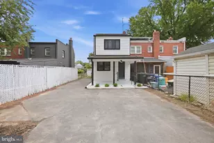 4616 Hanna Pl SE, Washington, DC 20019 - Photo 35