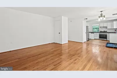 3281 15th Place SE #202, Washington, DC 20020 - Photo 5