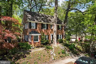 3701 Jocelyn St NW, Washington, DC 20015 - Photo 3
