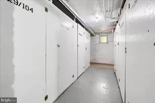 4029 Benton St NW, Washington, DC 20007 - Photo 15