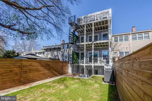 1128 Buchanan St NW, Washington, DC 20011 - Photo 23