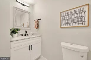 2716 Sherman Ave NW, Washington, DC 20001 - Photo 21