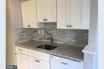 4301 Massachusetts Avenue NW #3011, Washington, DC 20016 - Photo 5