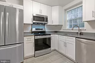 3610 39th St NW, Washington, DC 20016 - Photo 13