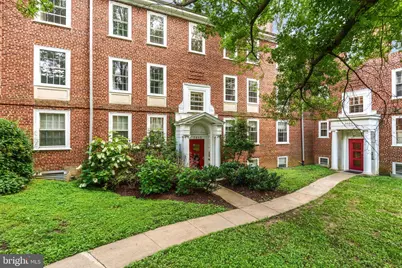 3610 39th Street NW, Washington, DC 20016 - Photo 3