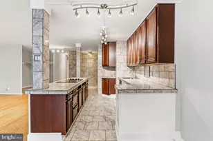 410 O St SW, Washington, DC 20024 - Photo 11