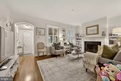 1605 44th Street NW, Washington, DC 20007 - Photo 5