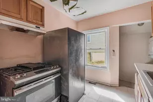 4530 Dix St NE, Washington, DC 20019 - Photo 5